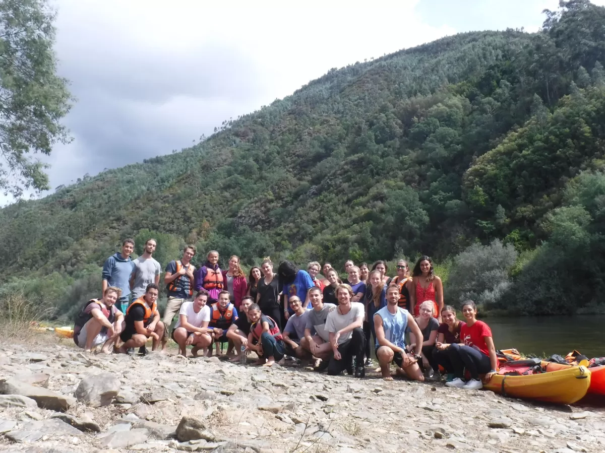 Group of international students at the end of the kayaking day.
