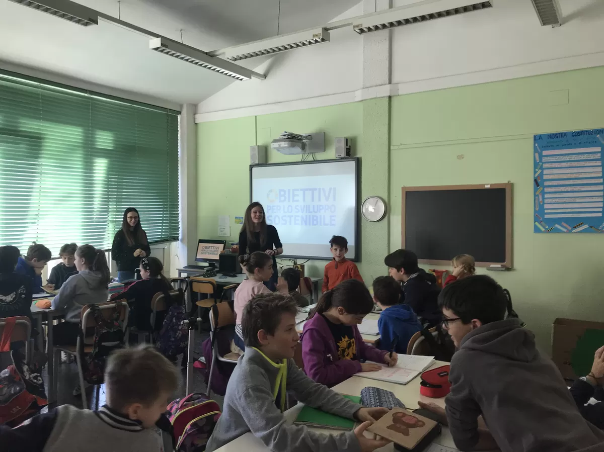 ESN Torino -Erasmus in Schools (EiS) - 4