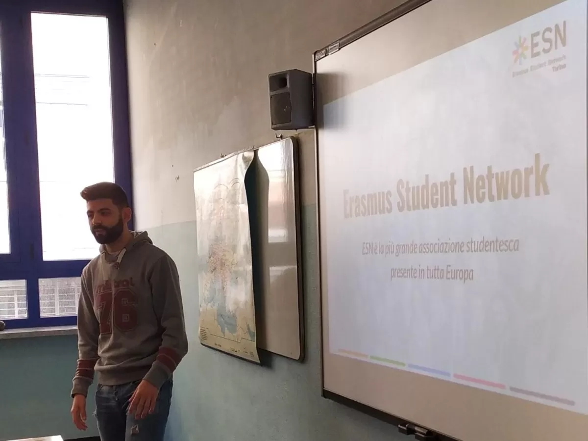 ESN Torino - Erasmus in Schools (EiS) - 2