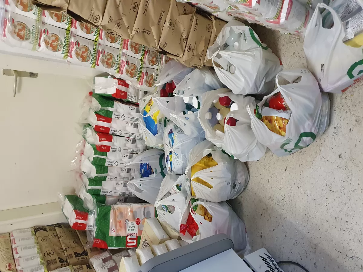 Humanitarian sale of biscuits