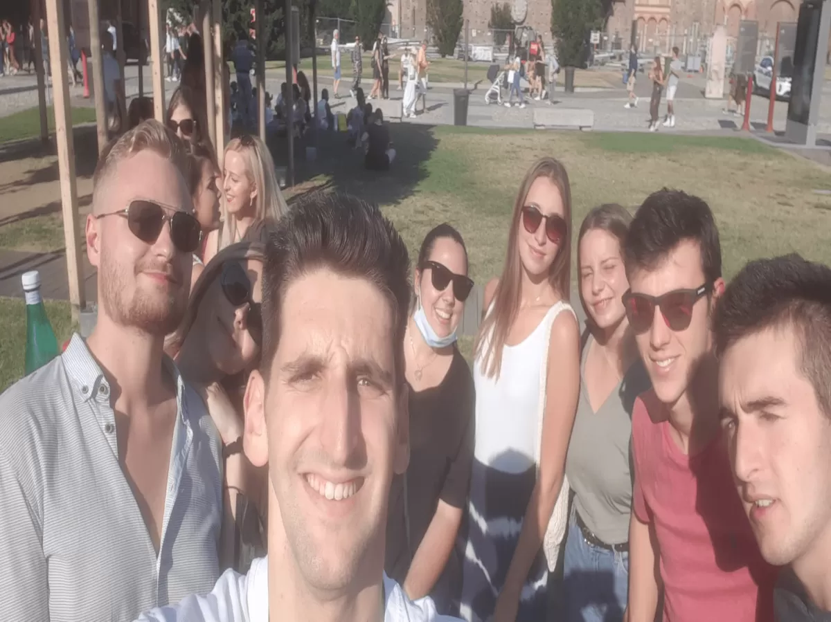 selfie of erasmus students 