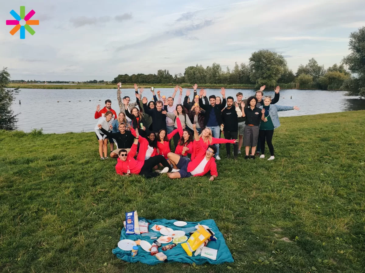 group photo at end of bbq
