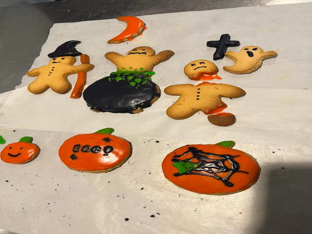 Halloween decored cookies