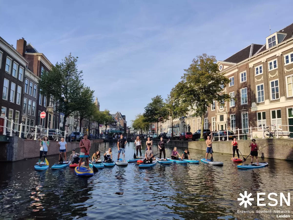 group photo while stand up paddling