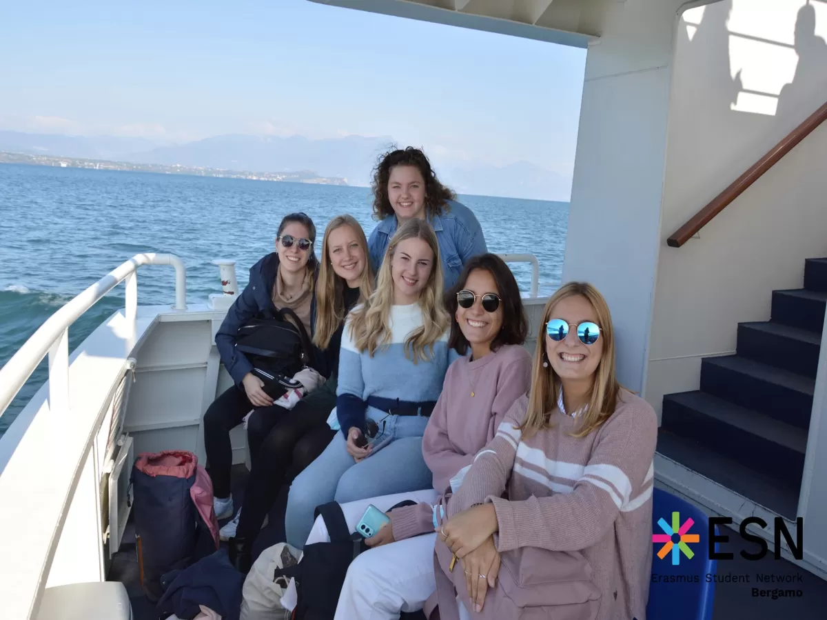 Group of Erasmus students on the boat heading to Sirmione