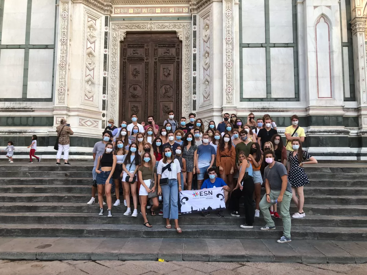 Group of international students Dome of Florence
