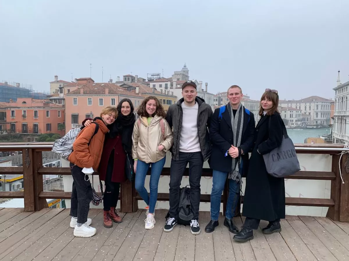 International students in Venice