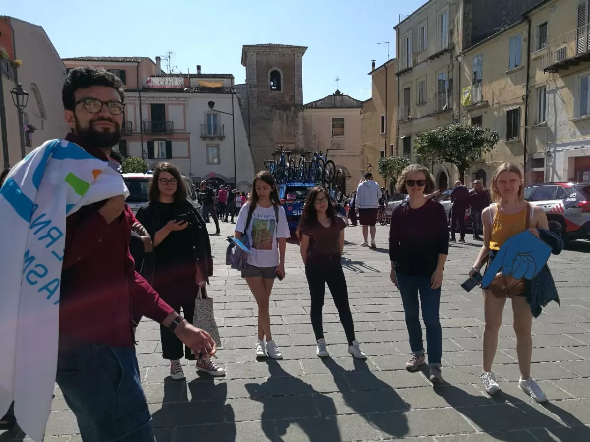 group of international students sightseeing the old town