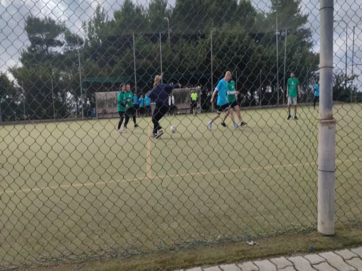 The team playing football