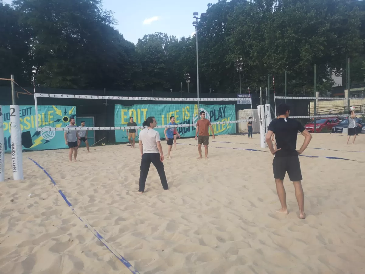 Outdoor Beach Volley 2