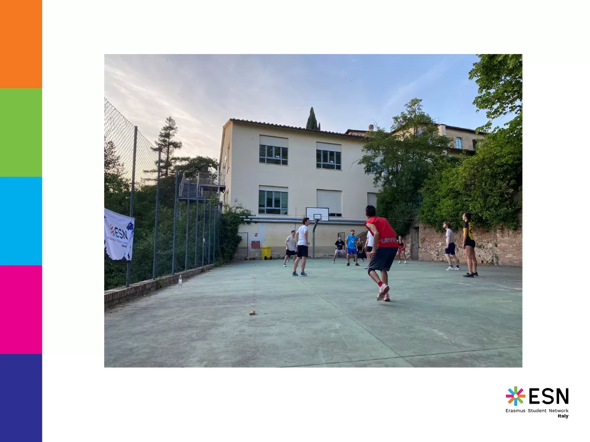 Volleyball match with Erasmus 3