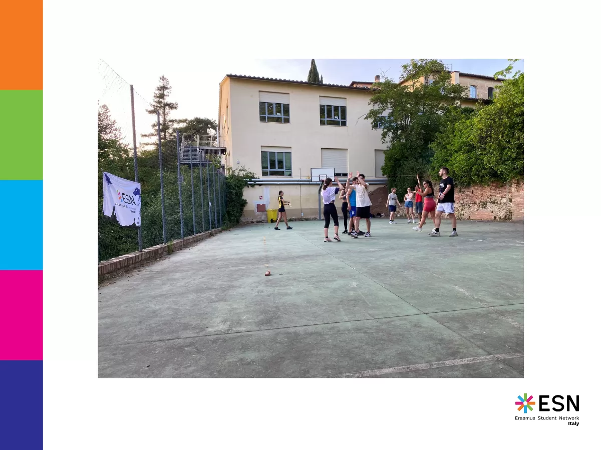 Volleyball match with Erasmus 5