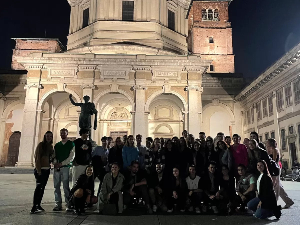 Group of international students in front of "Colonne di San Lorenzo"