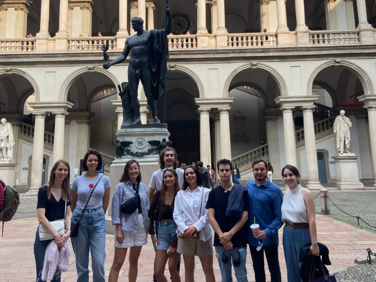 Group of international students in Colonne di San Lorenzo