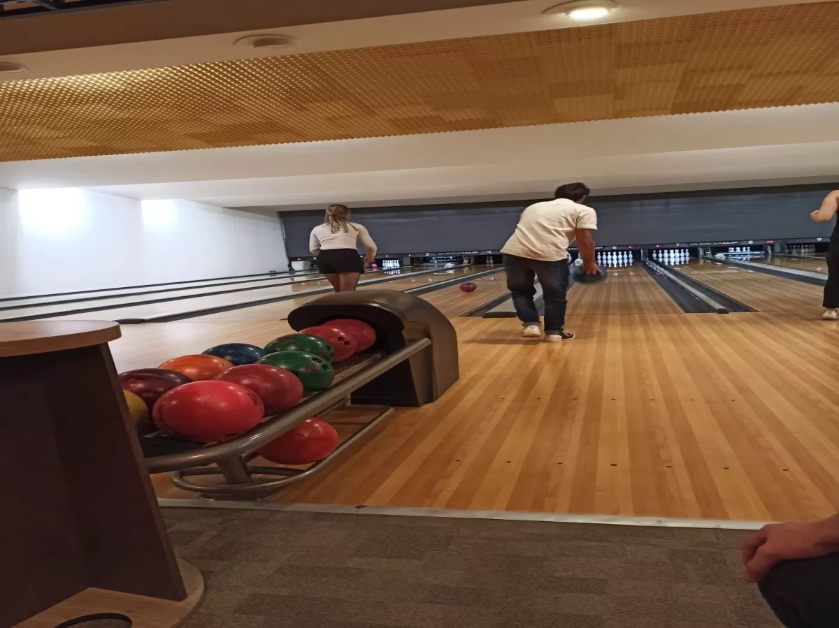 ESN members enjoying the game of bowling!