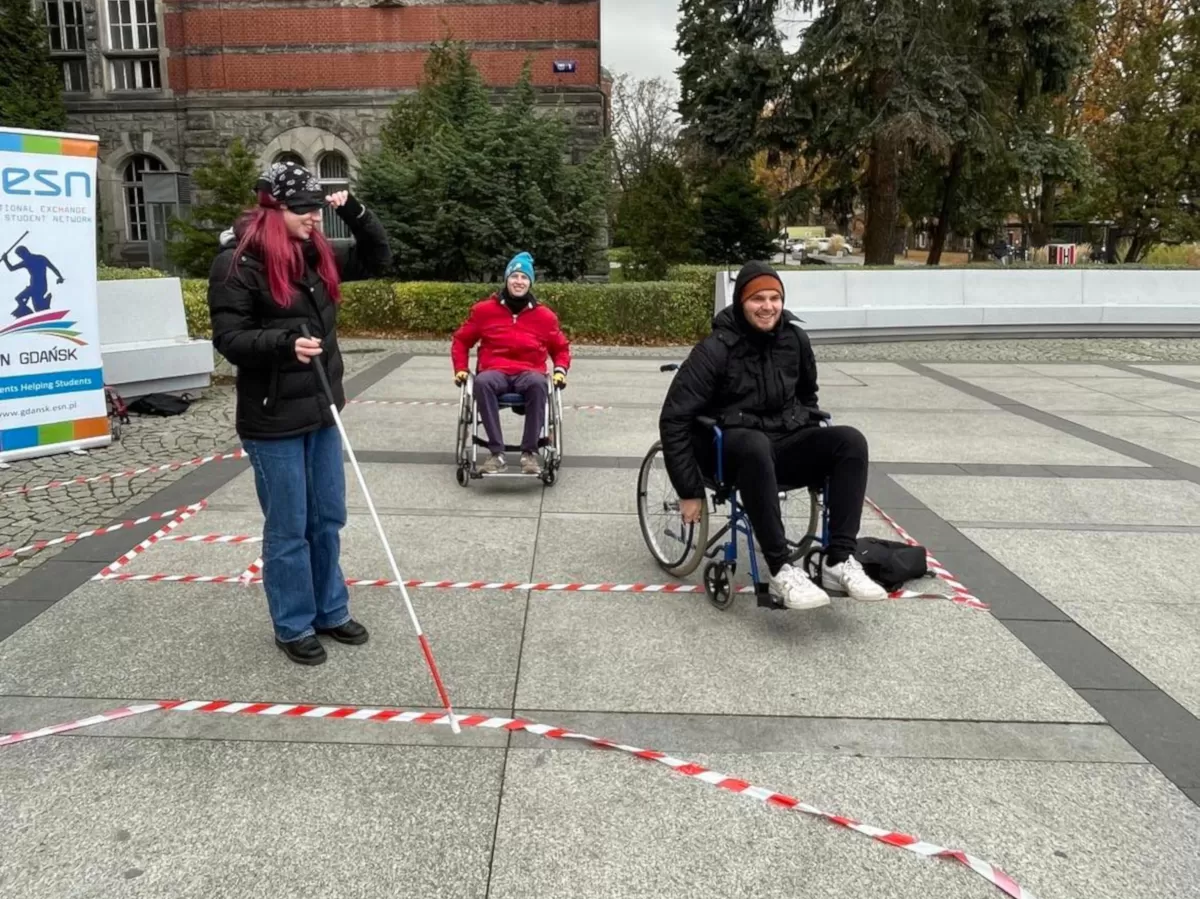 students on wheelchairs
