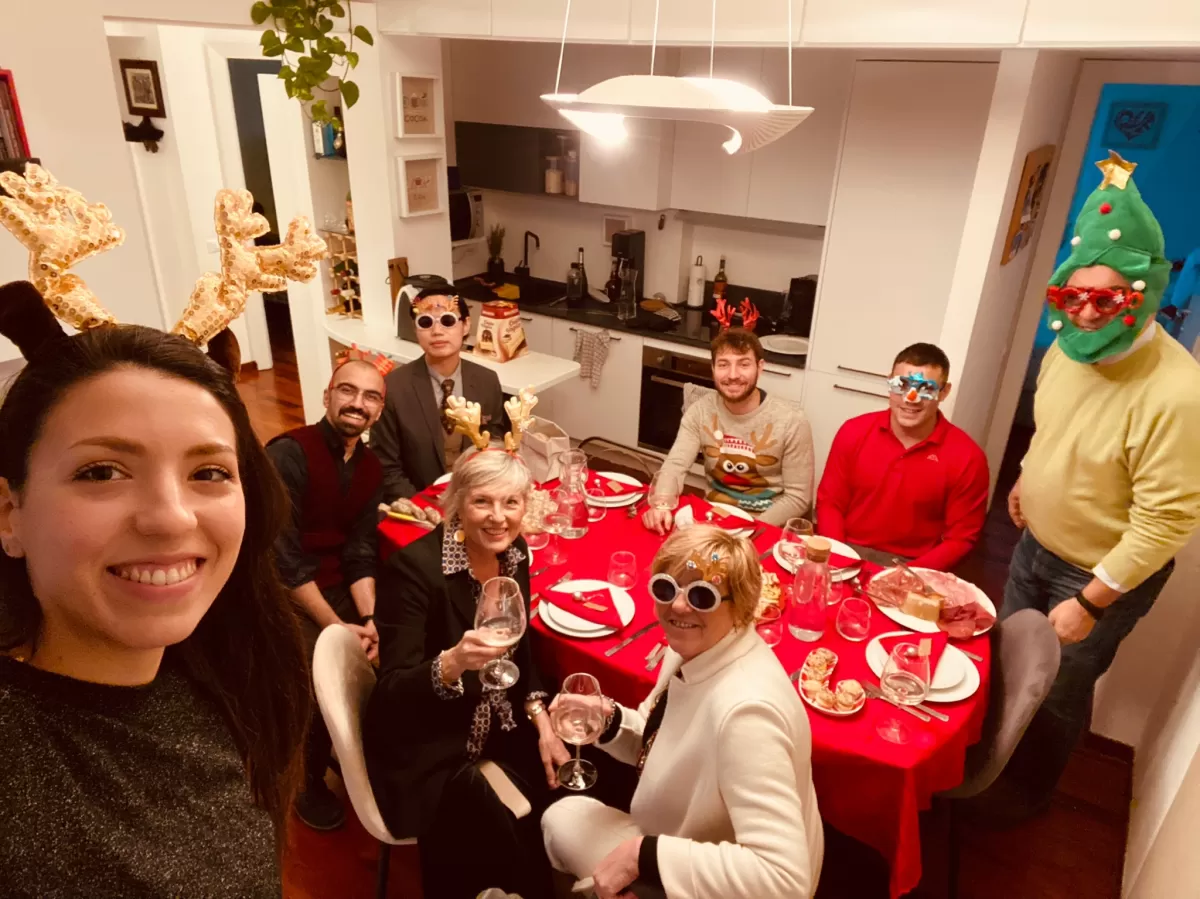 Italian Family and Erasmus dressed up for Christmas