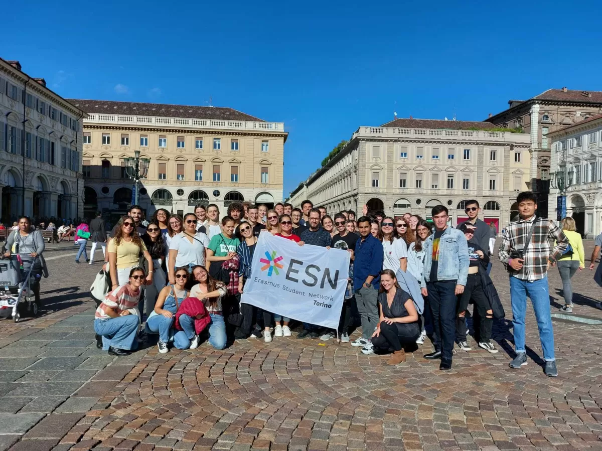 group picture in piazza san carlo