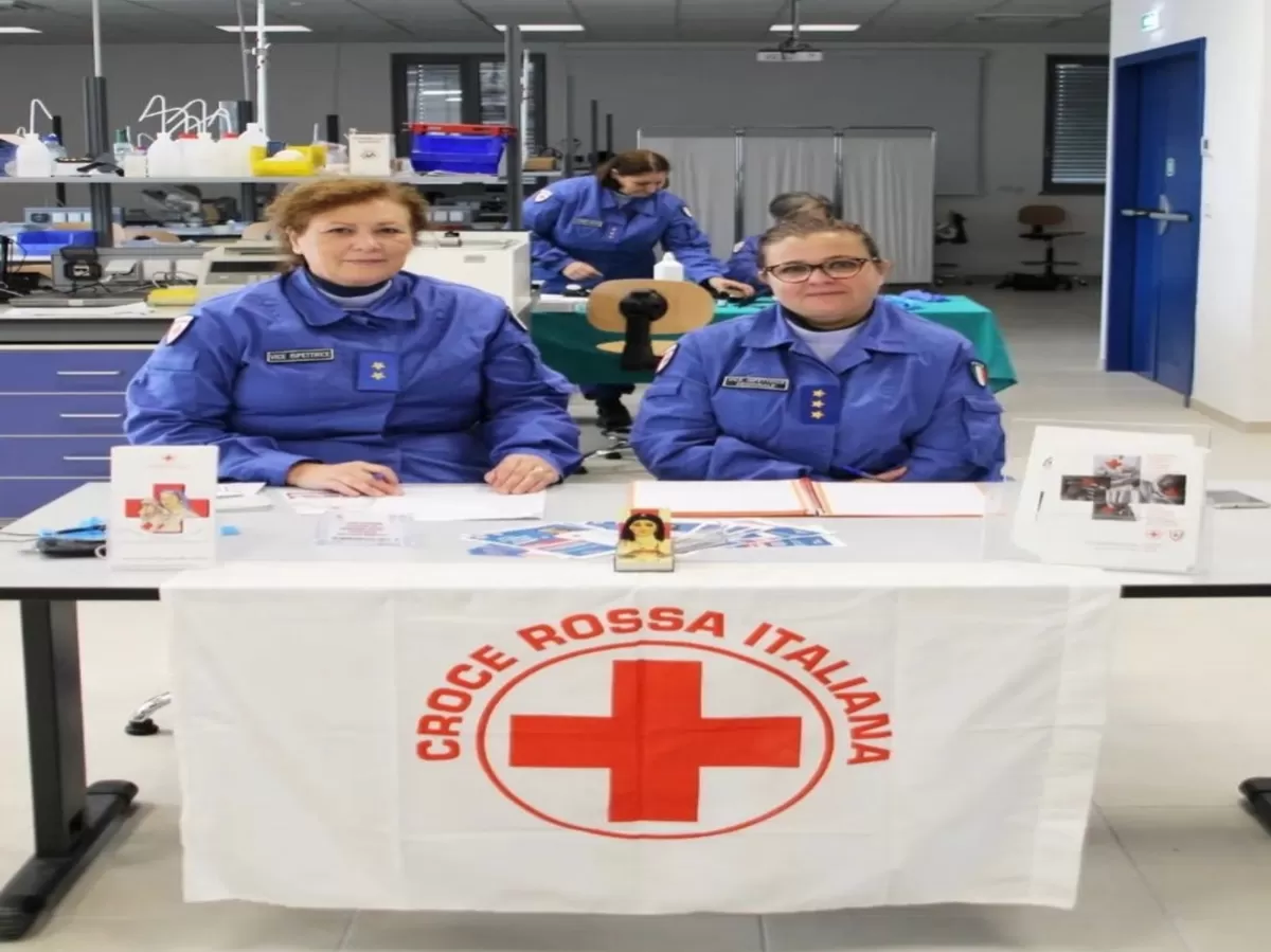 Volunteers of the Red Cross