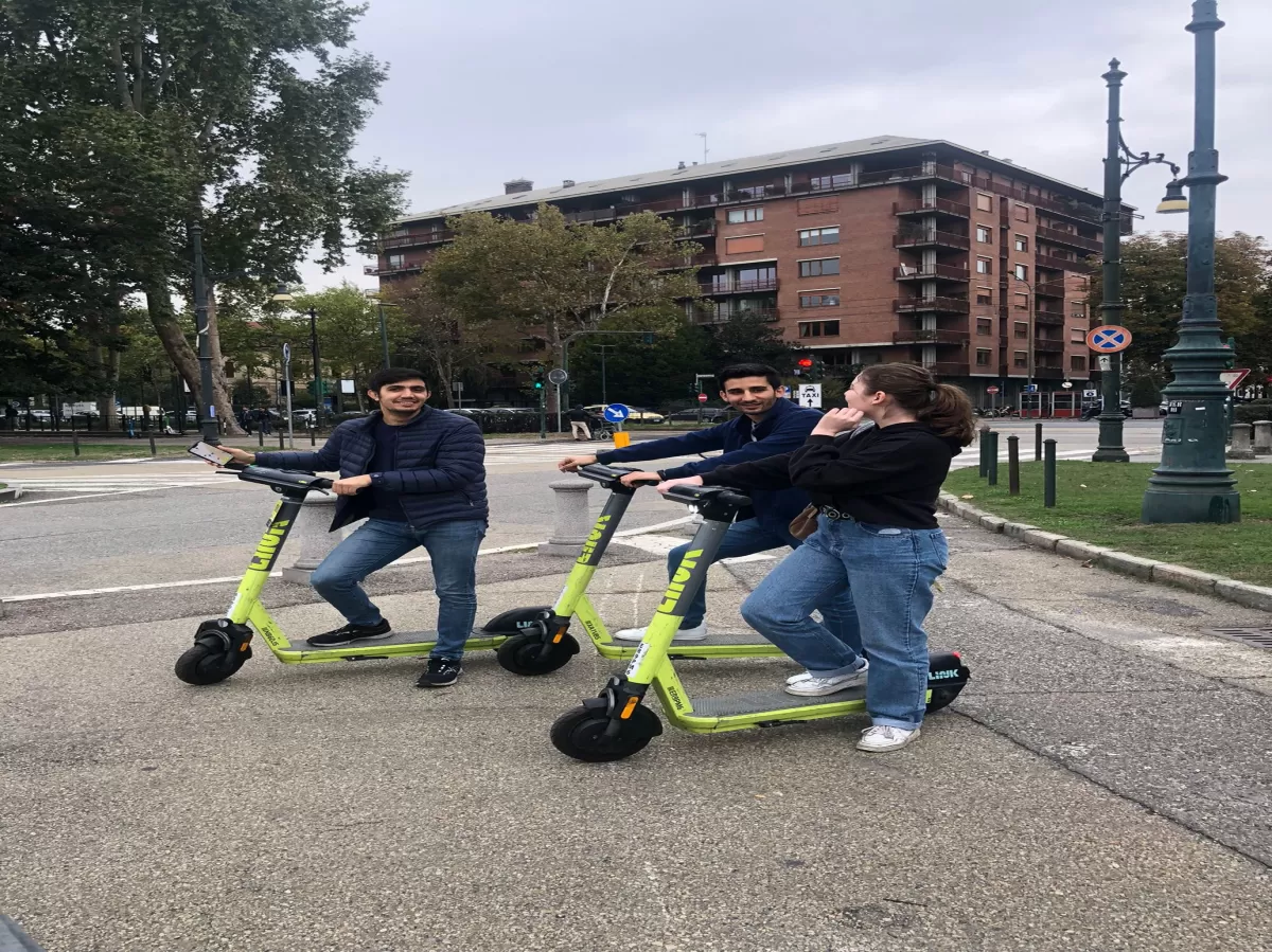 Partecipants on the scooters