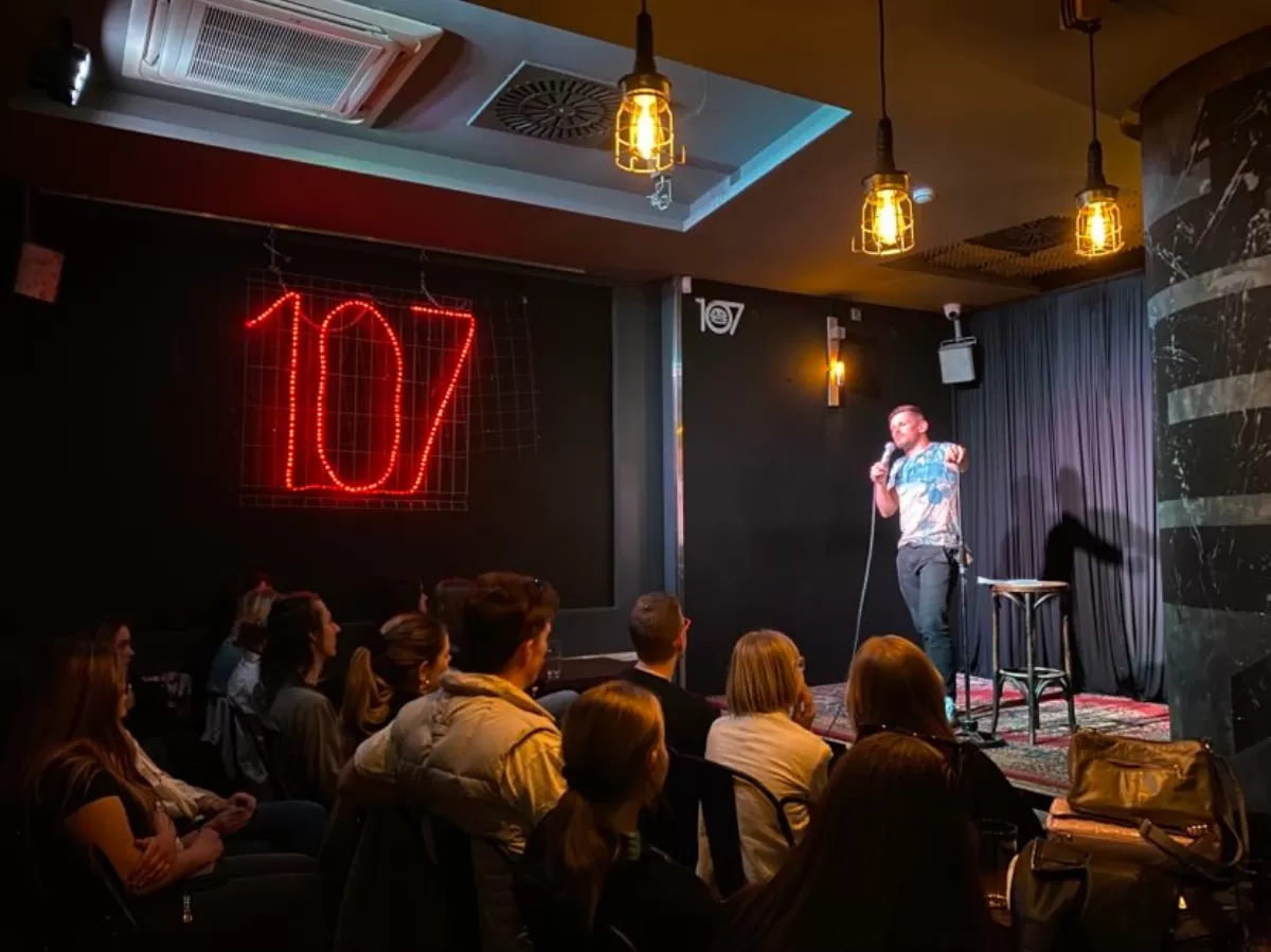 participants watching the performance