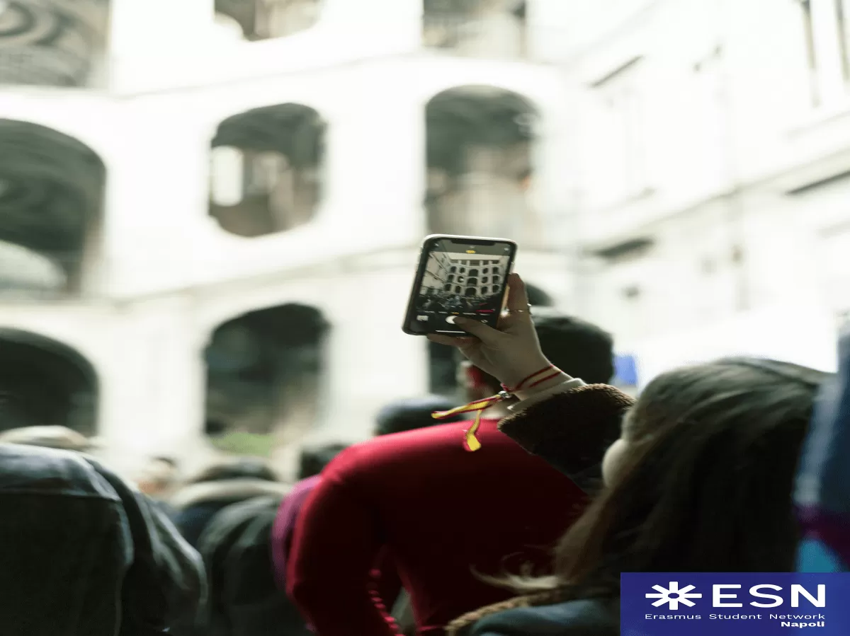 Erasmus people taking photos at Palazzo Sanfelice