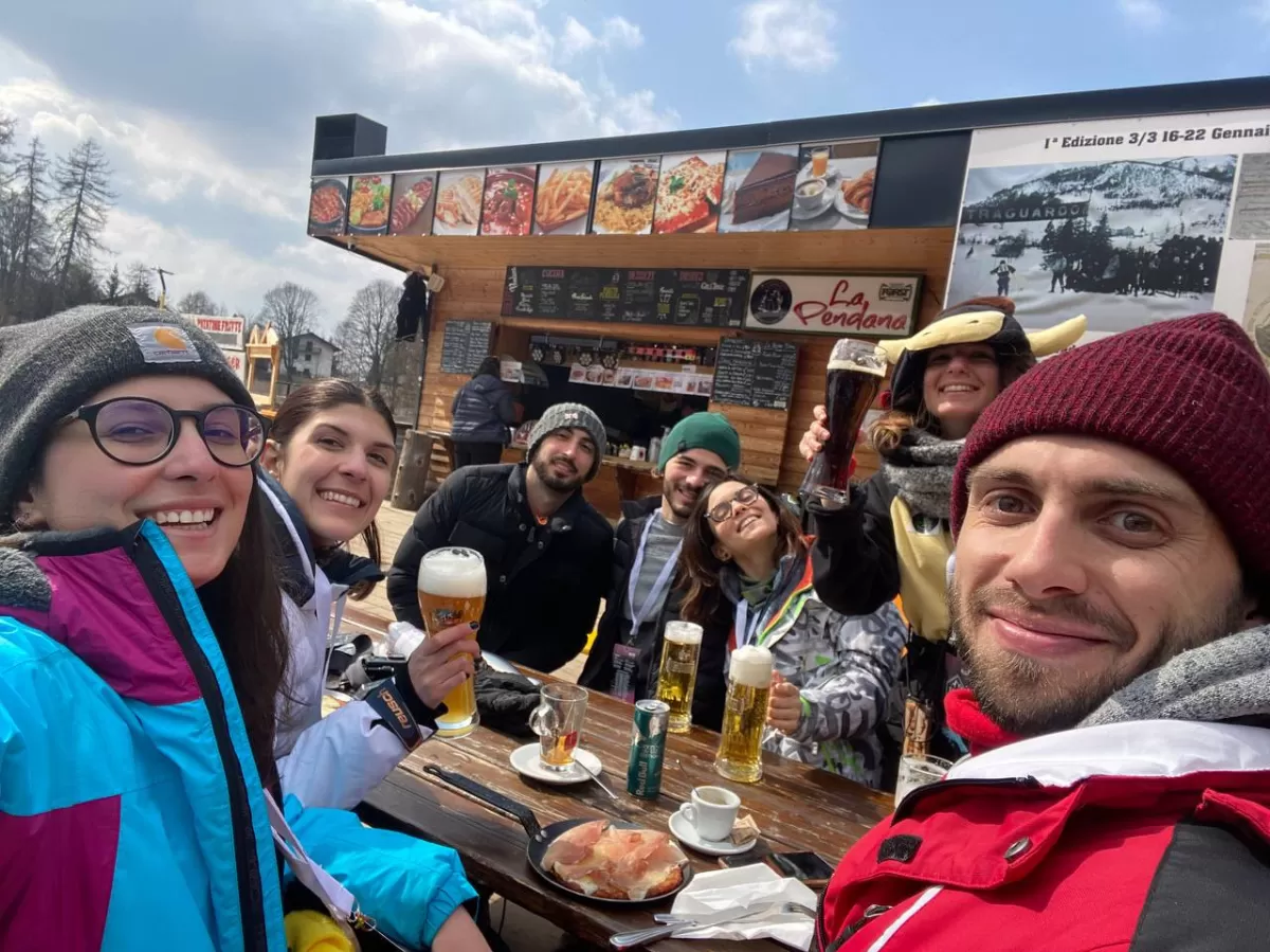 people relaxing after skiing