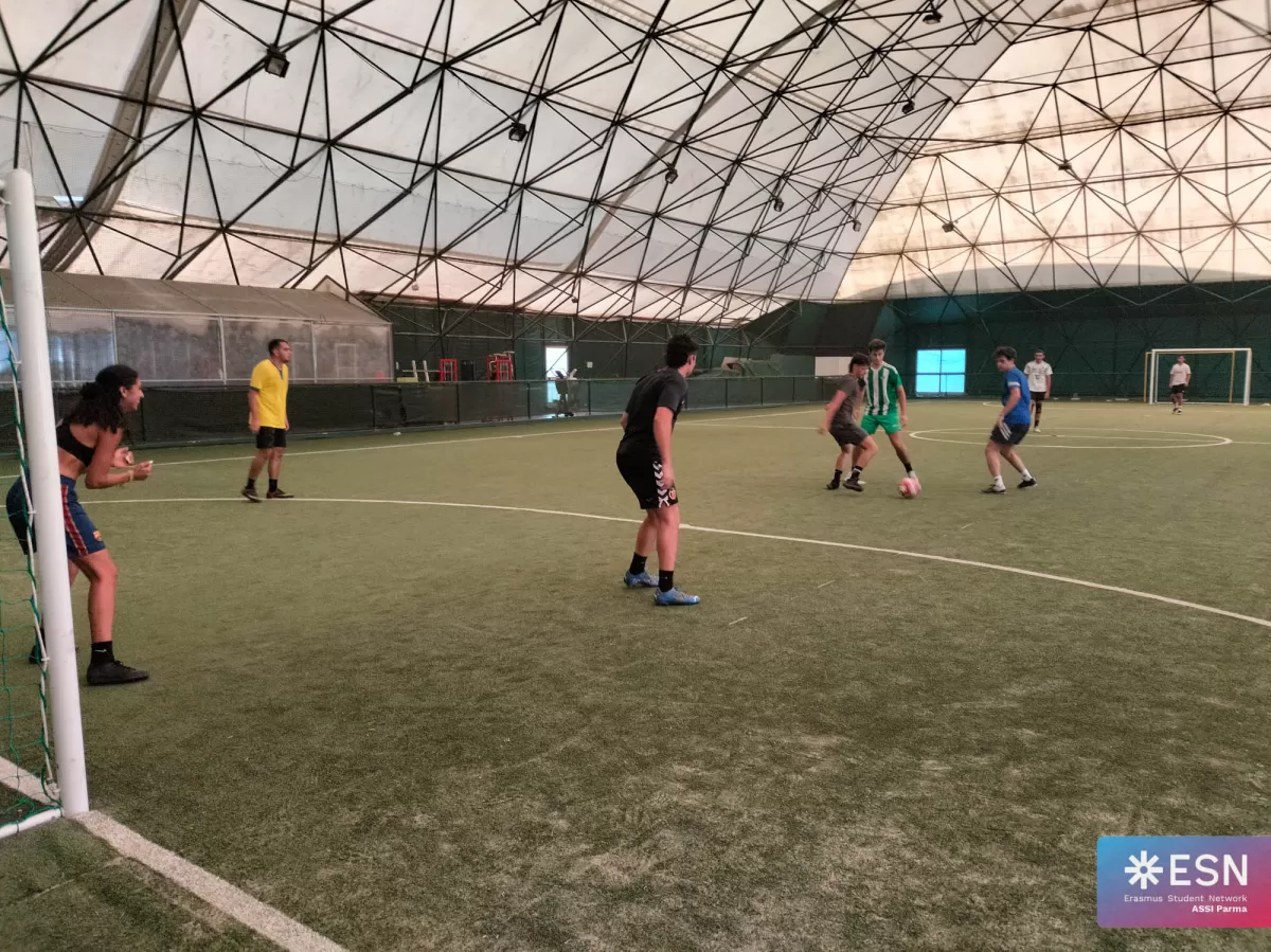 erasmus students playing football