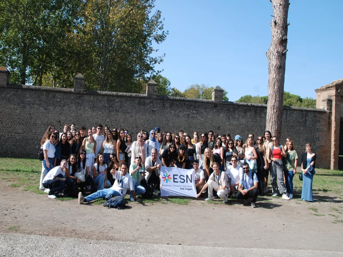 International students in Pompeii