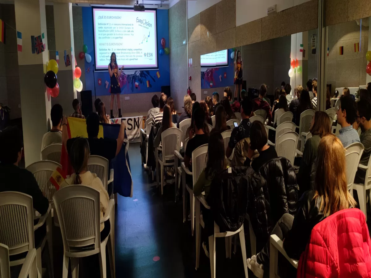 Erasmus and volunteers