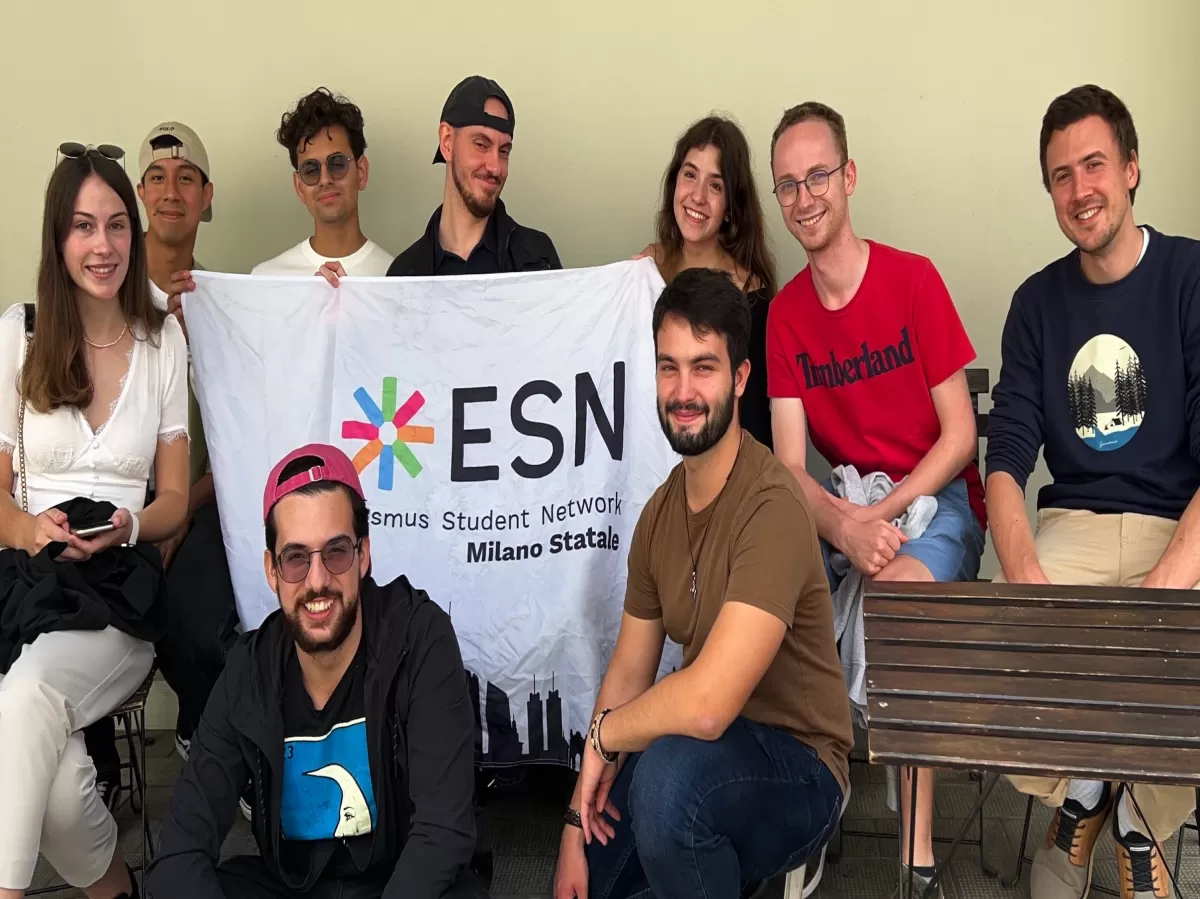 Group photo with ESN team and students