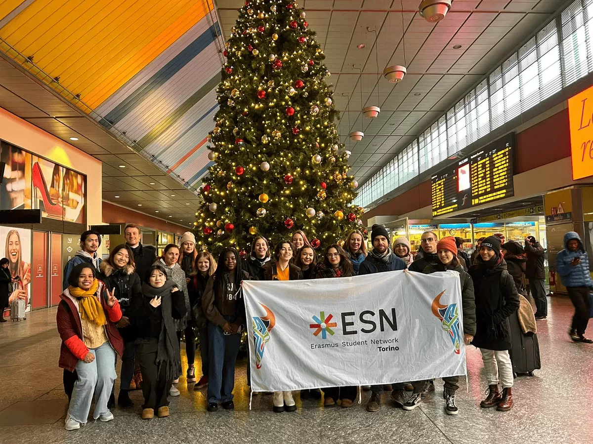 Picture of the group with the ESN Torino flag