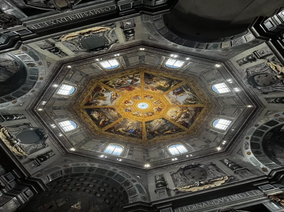 Dome inside Cappelle Medicee