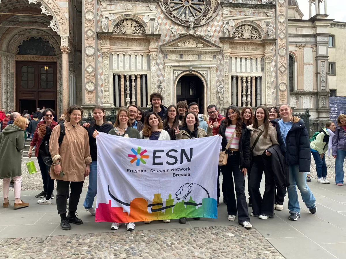 International students in front of Bergamo Cathedral