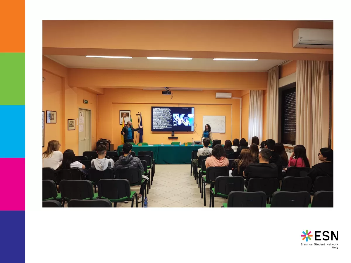 Workshop - How to spot fake news