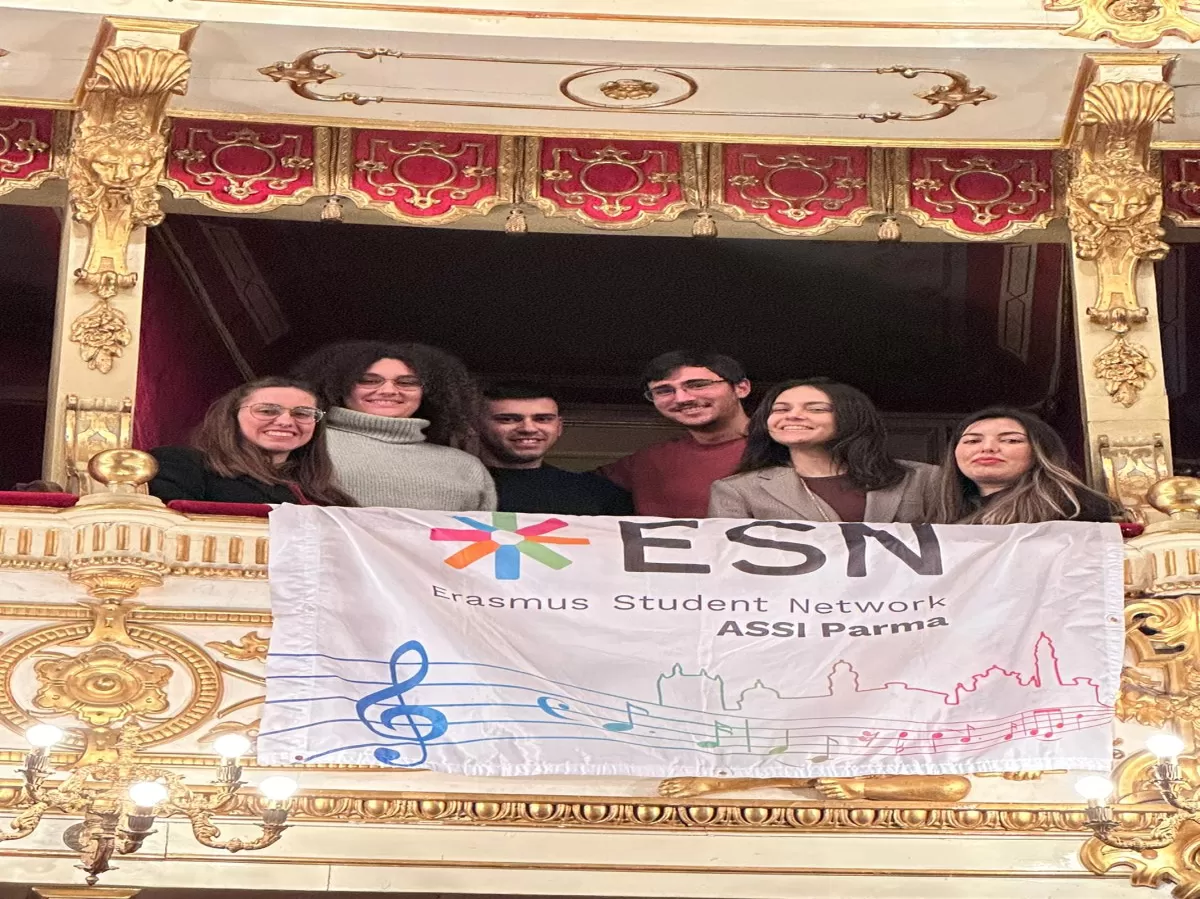 participants with the flag