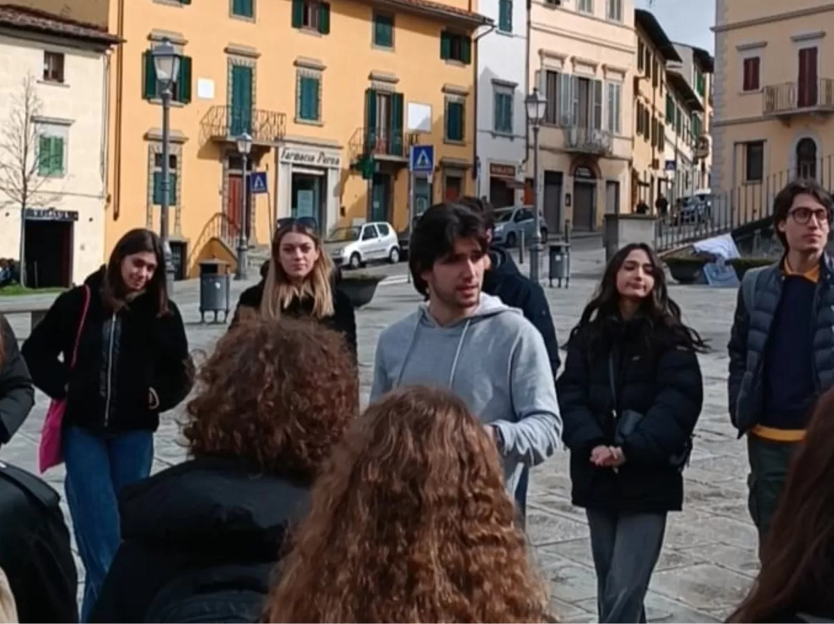 Group of students gathered to hear the story of Fiesole