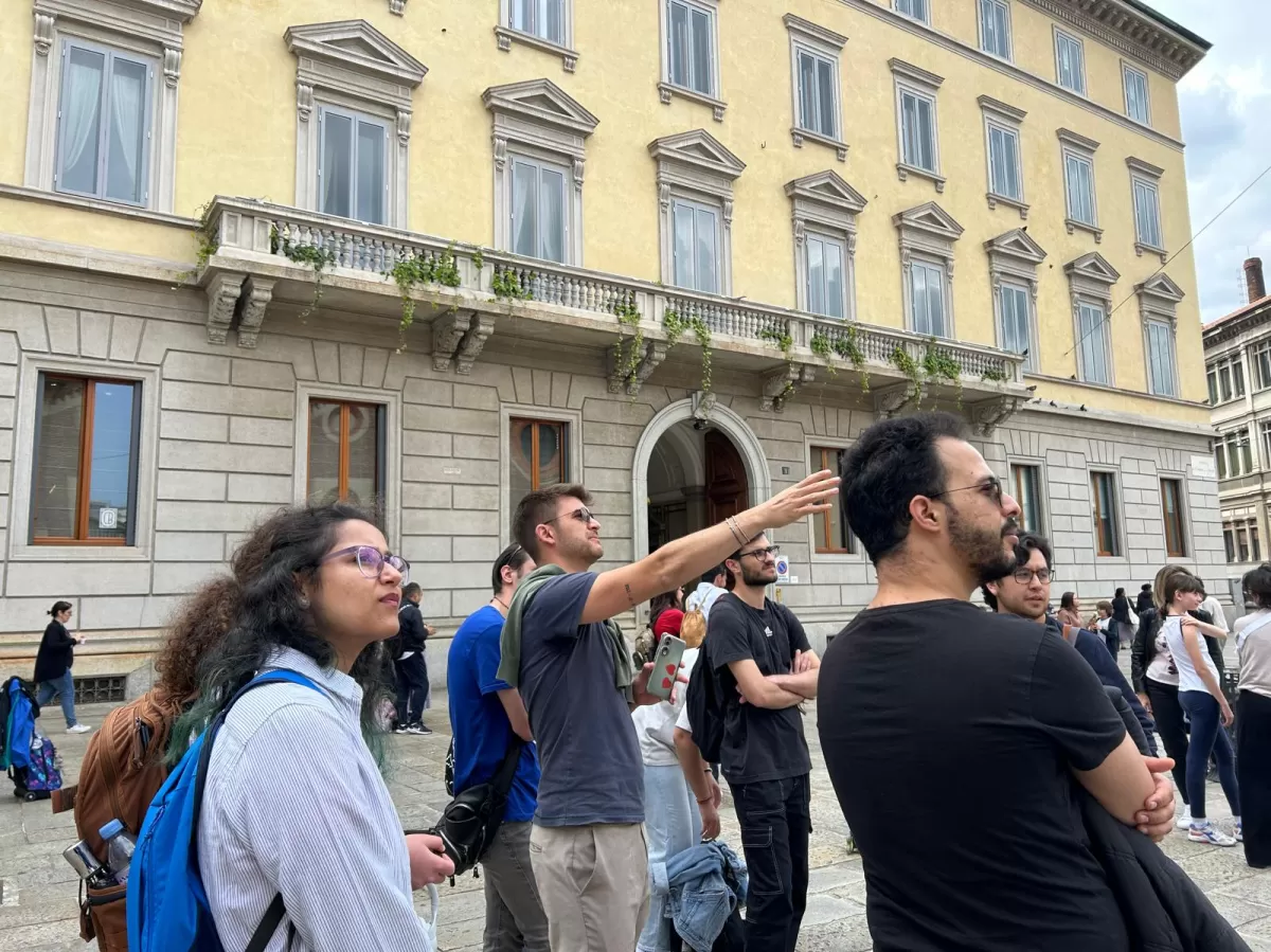 Erasmus students and local coordinator near Santa Maria delle Grazie