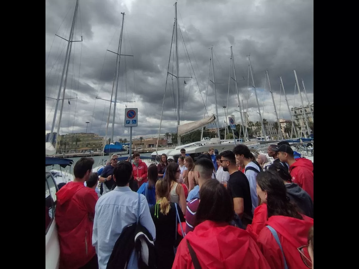 students at the harbour