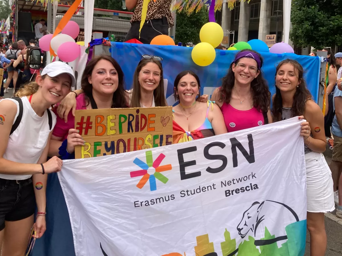 ESN volunteers at Milano Pride