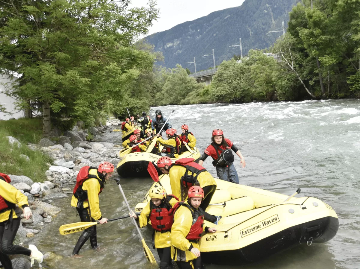 Some of our erasmus students with our volunteers during rafting