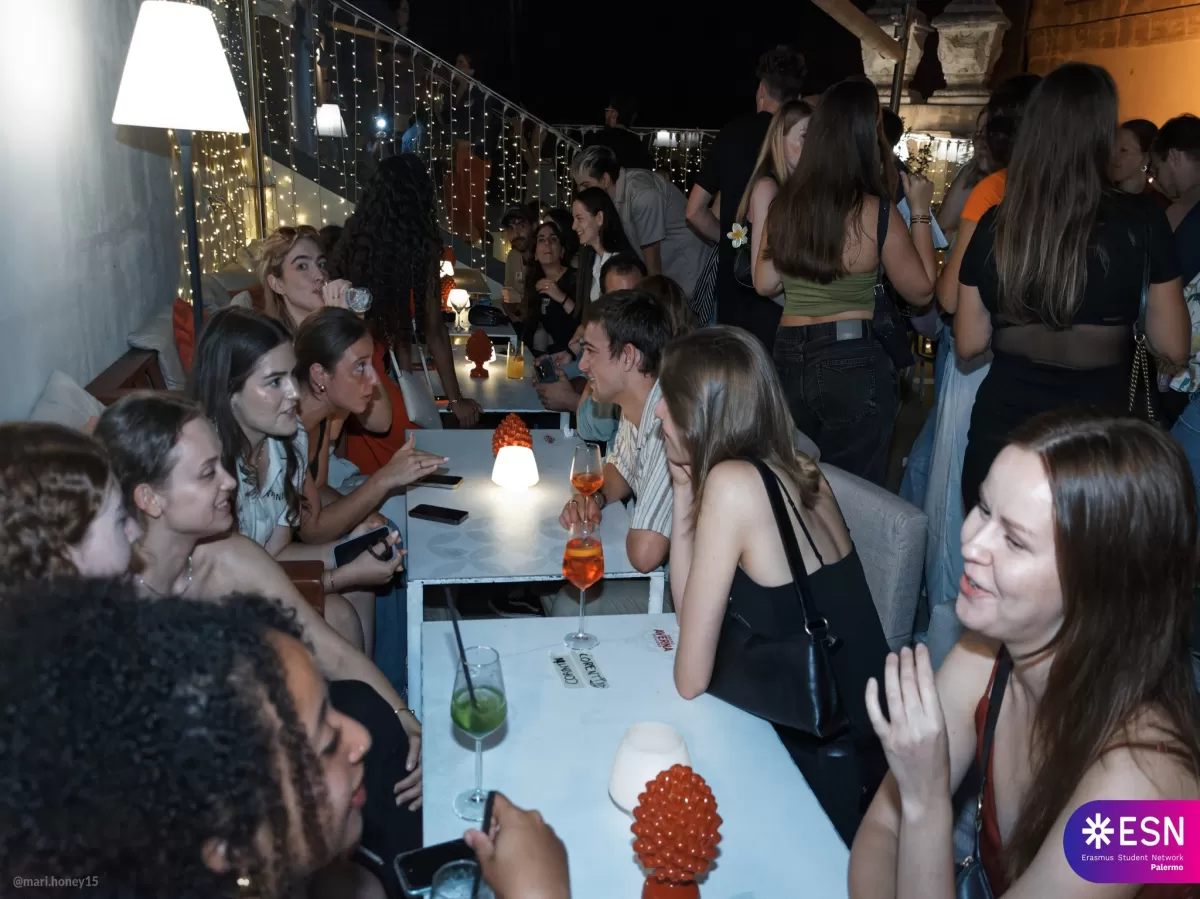 Group of international students from different nationalities getting to know each other.