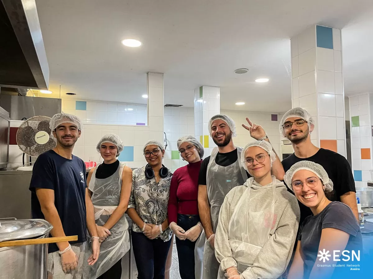 Photo group of the participants of the event.