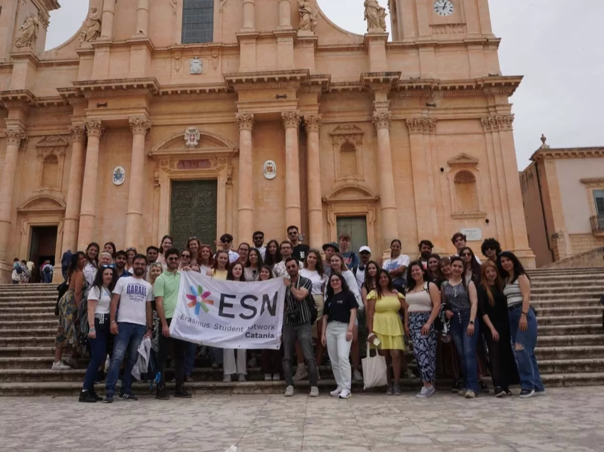 Group picture in Noto