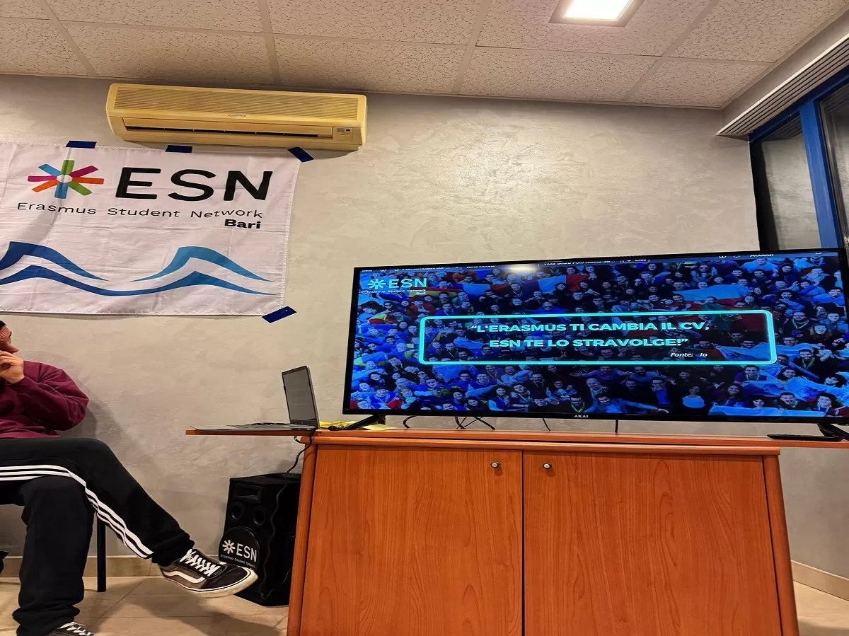 Some slogan in the event...