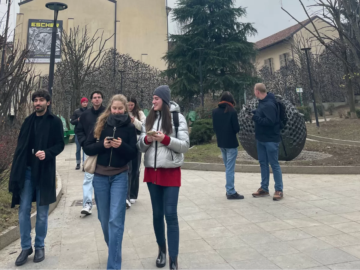 international students exploring the city