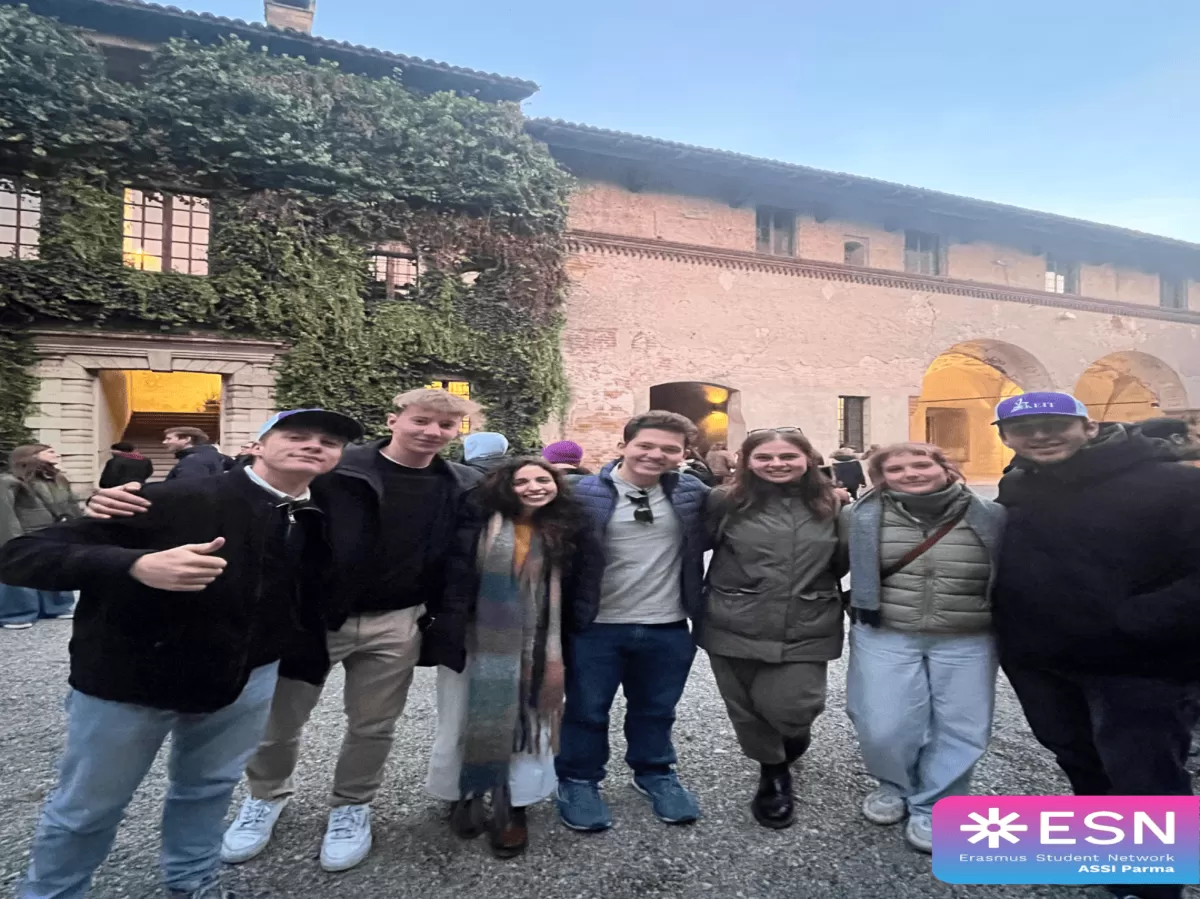 picture with participants