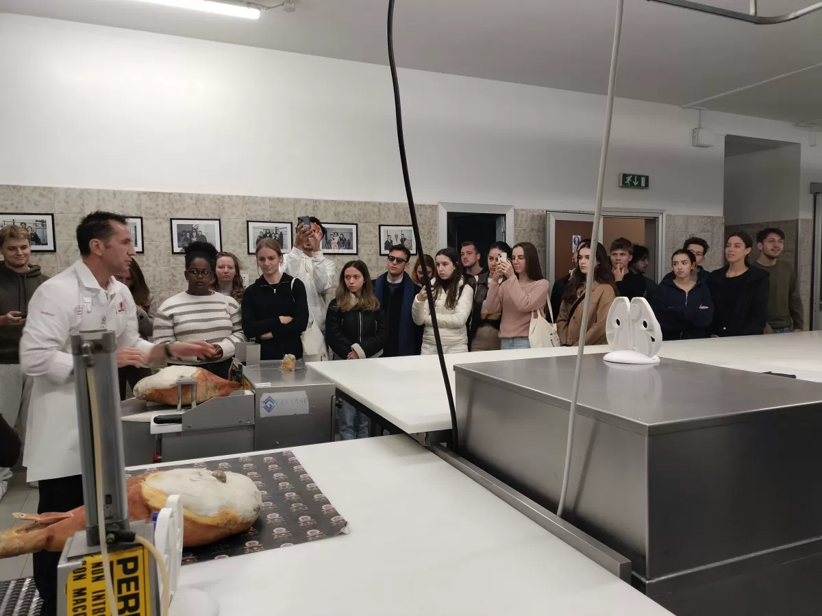 picture at prosciuttificio