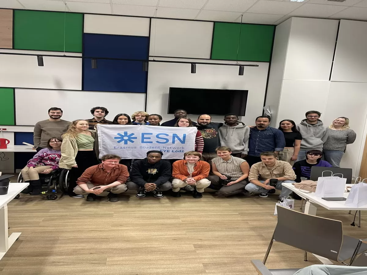 Group photo of a part of the participants.