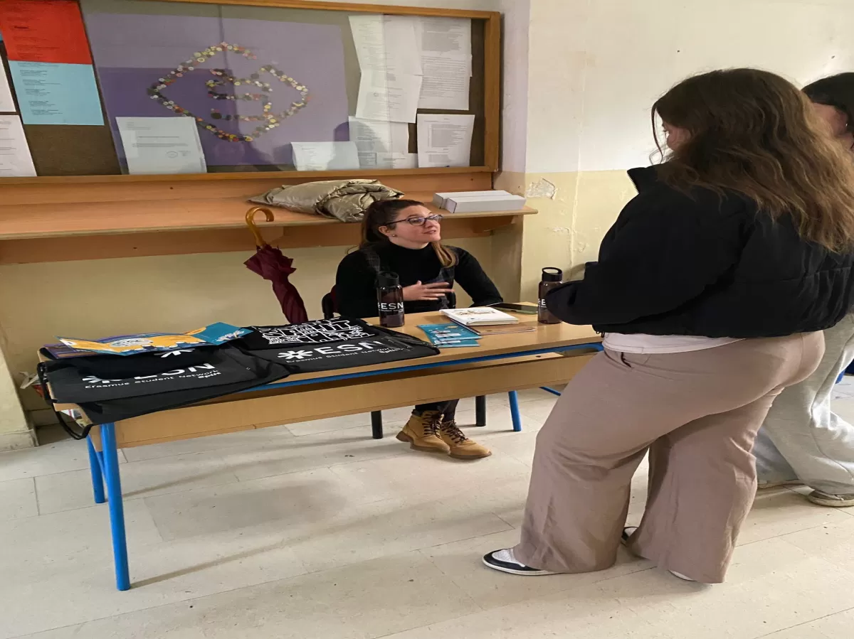 Erasmus in schools - OS